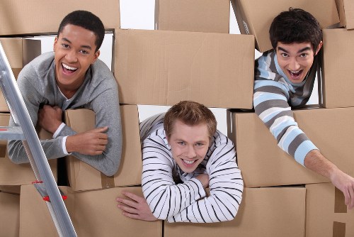 Van relocation support for flats and apartments in Lambeth