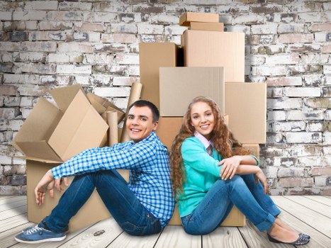 Local moving van serving homes and flats across Lambeth