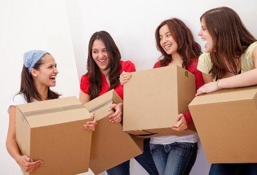 Moving truck service for home and flat moves in Lambeth