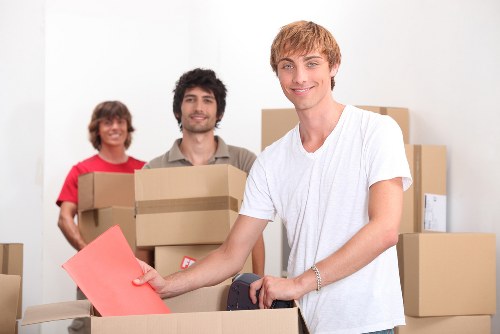 Local flat moving service supporting residential and commercial customers in Lambeth